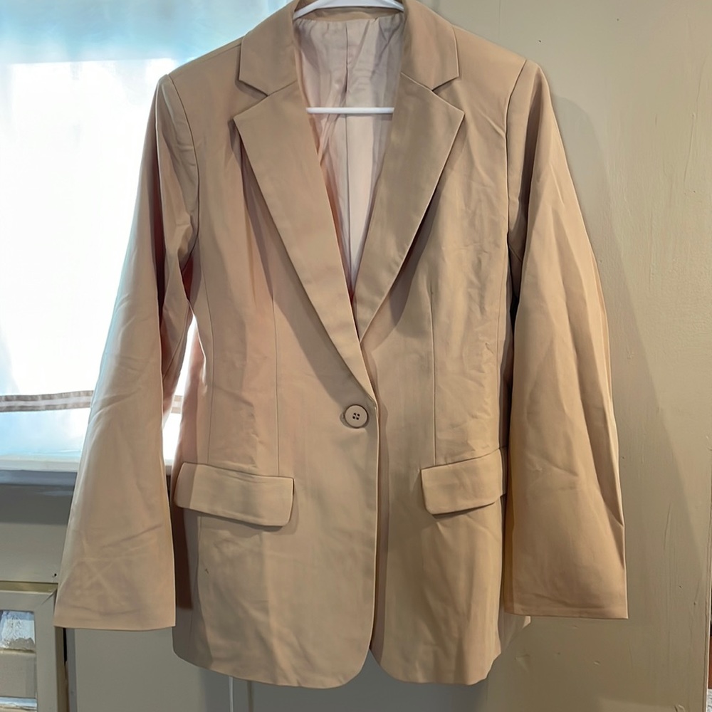 Woman’s blazer